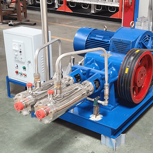 High Pressure CO2 Pump